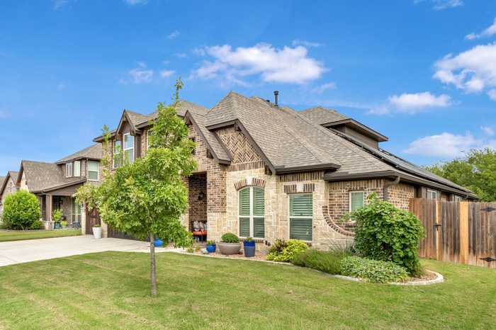 photo 2: 4600 Stillhouse Hollow Lane, Denton TX 76226