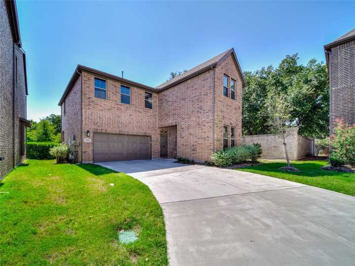 photo 1: 240 Harper Street, Irving TX 75063