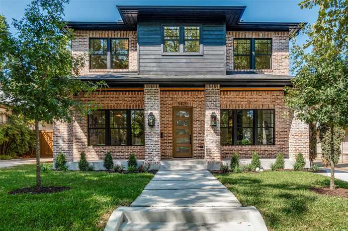 photo 1: 5429 Goodwin Avenue, Dallas TX 75206