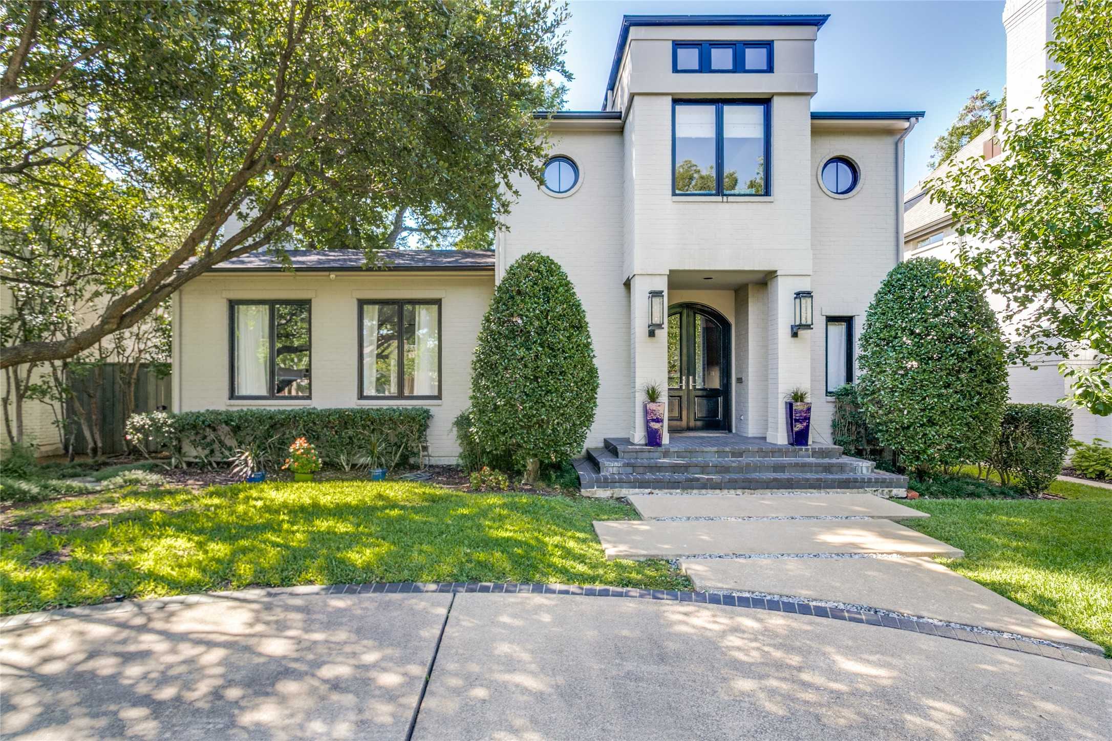 photo 1: 4217 Bryn Mawr Drive, University Park TX 75225