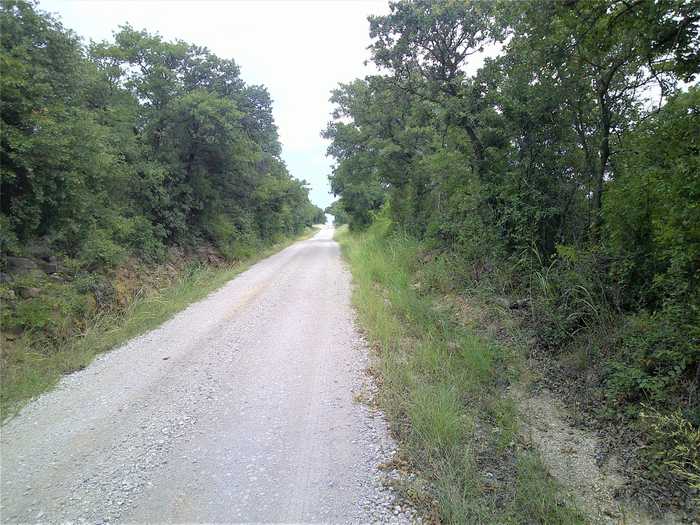 photo 2: Tr 5 4 Wire, Bowie TX 76230