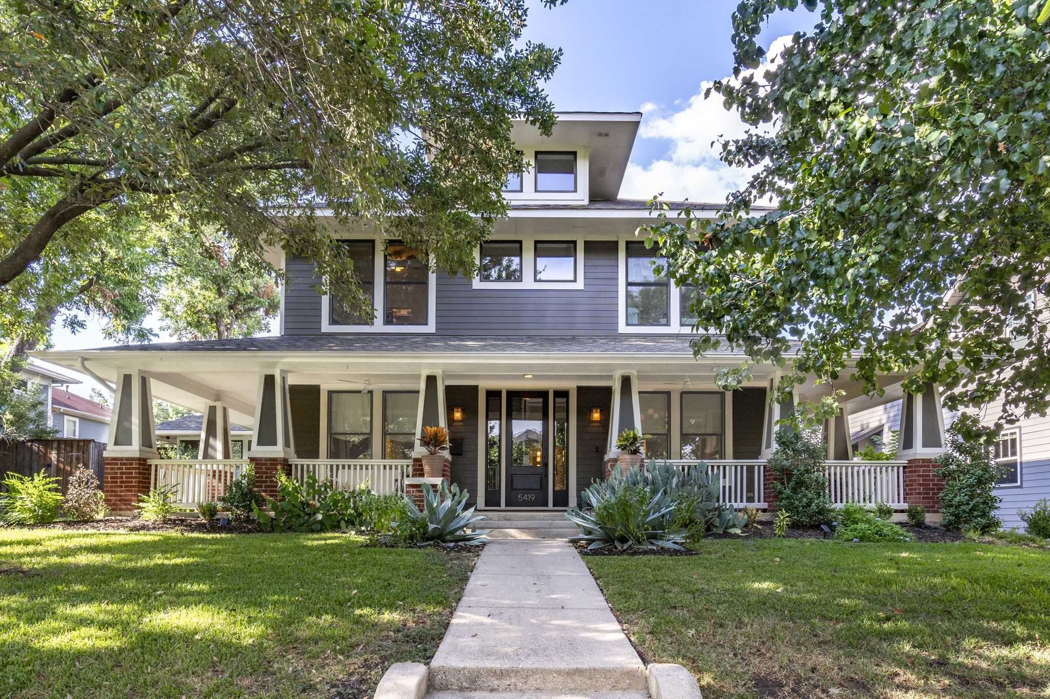 photo 1: 5419 Miller Avenue, Dallas TX 75206