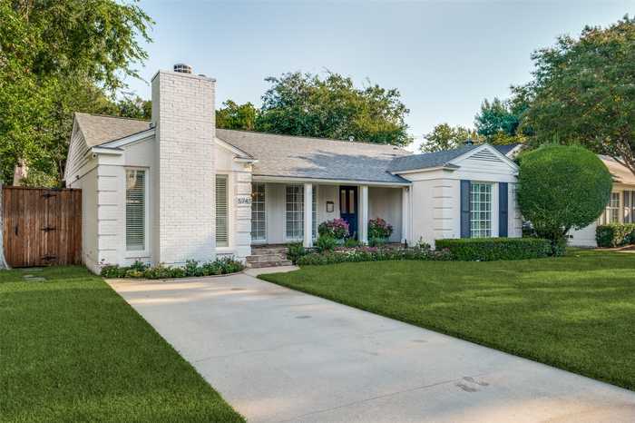 photo 2: 5743 Bryn Mawr Drive, Dallas TX 75209