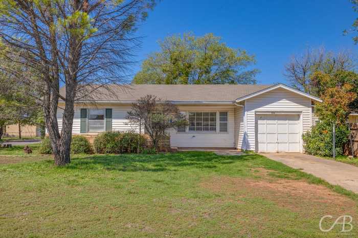 photo 2: 834 Buccaneer Drive, Abilene TX 79605