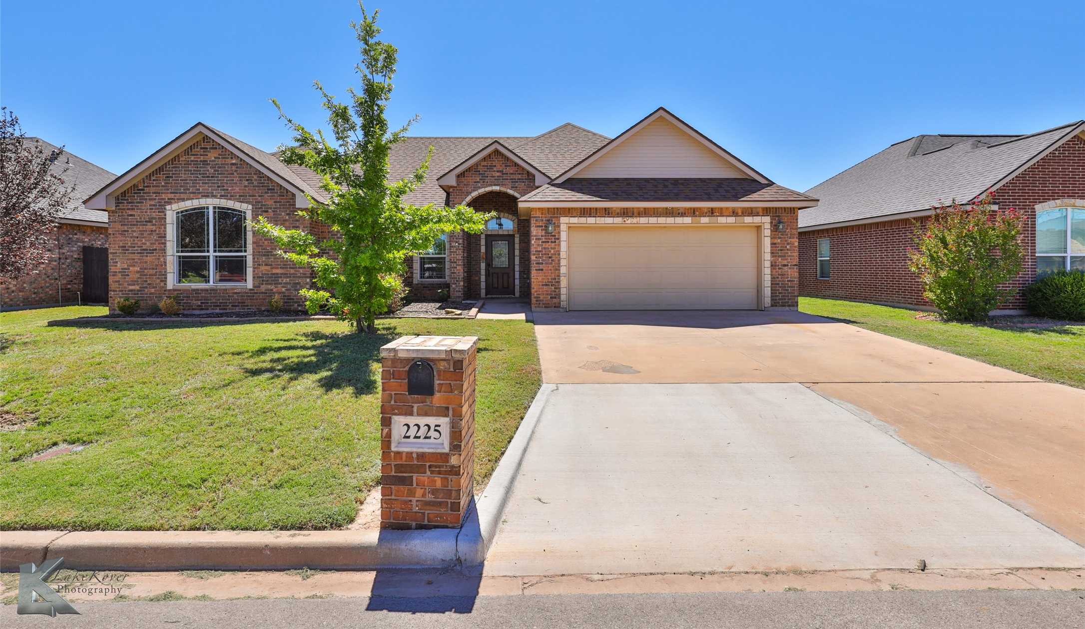 photo 2: 2225 Bunker Hill Drive, Abilene TX 79601