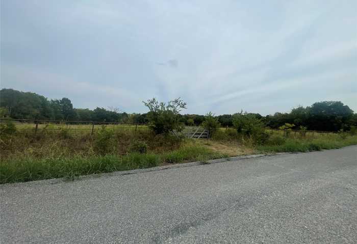 photo 15: 754 Bewley Road, Whitesboro TX 76273