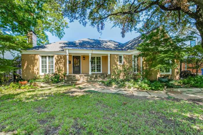 photo 2: 6247 Woodland, Dallas TX 75225