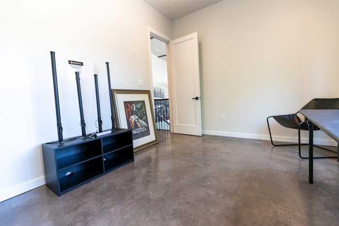 photo 18: 4770 Iberia Avenue Unit 400, Dallas TX 75207