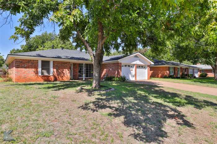 photo 2: 2418 Brentwood Drive, Abilene TX 79605