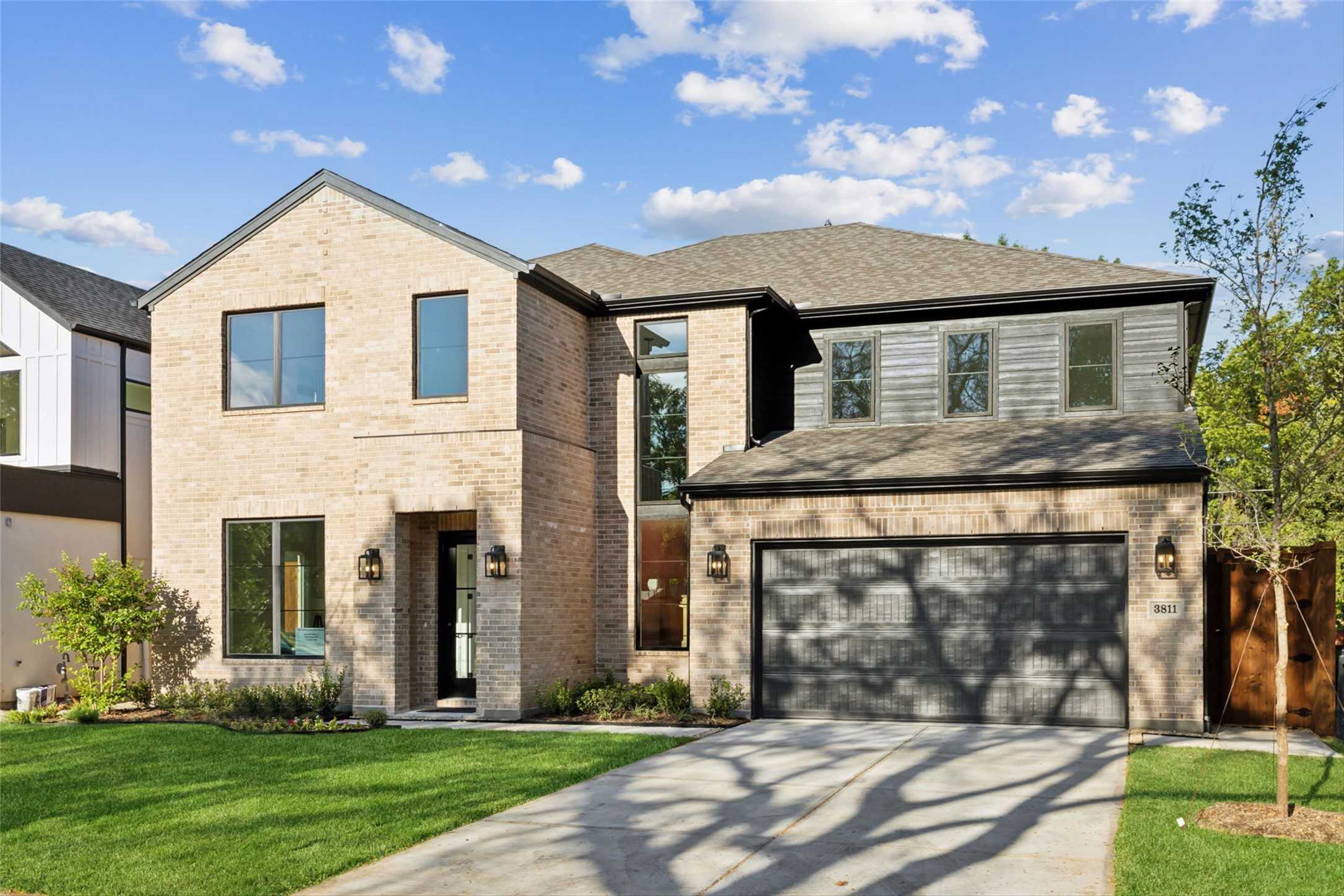 photo 2: 3811 Beechwood Lane, Dallas TX 75220