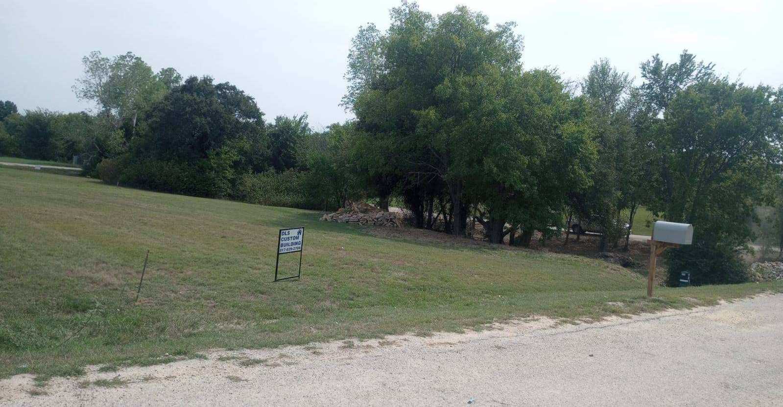 photo 1: 123 Gordon Circle, Runaway Bay TX 76426