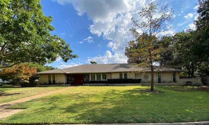 photo 34: 4140 Shady Hill Drive, Dallas TX 75229