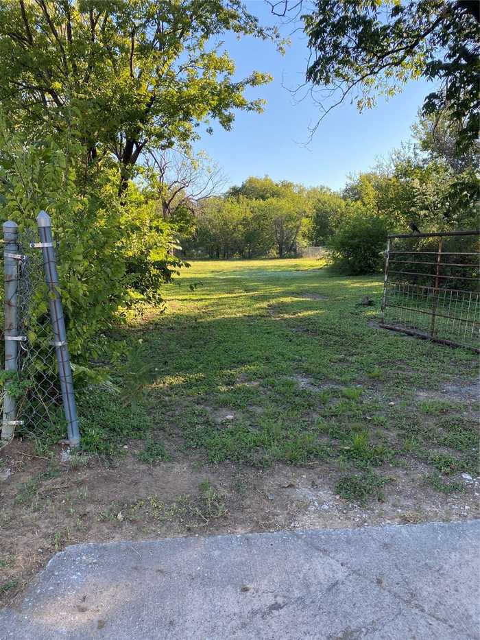 photo 1: 1106 Duke, Brownwood TX 76801