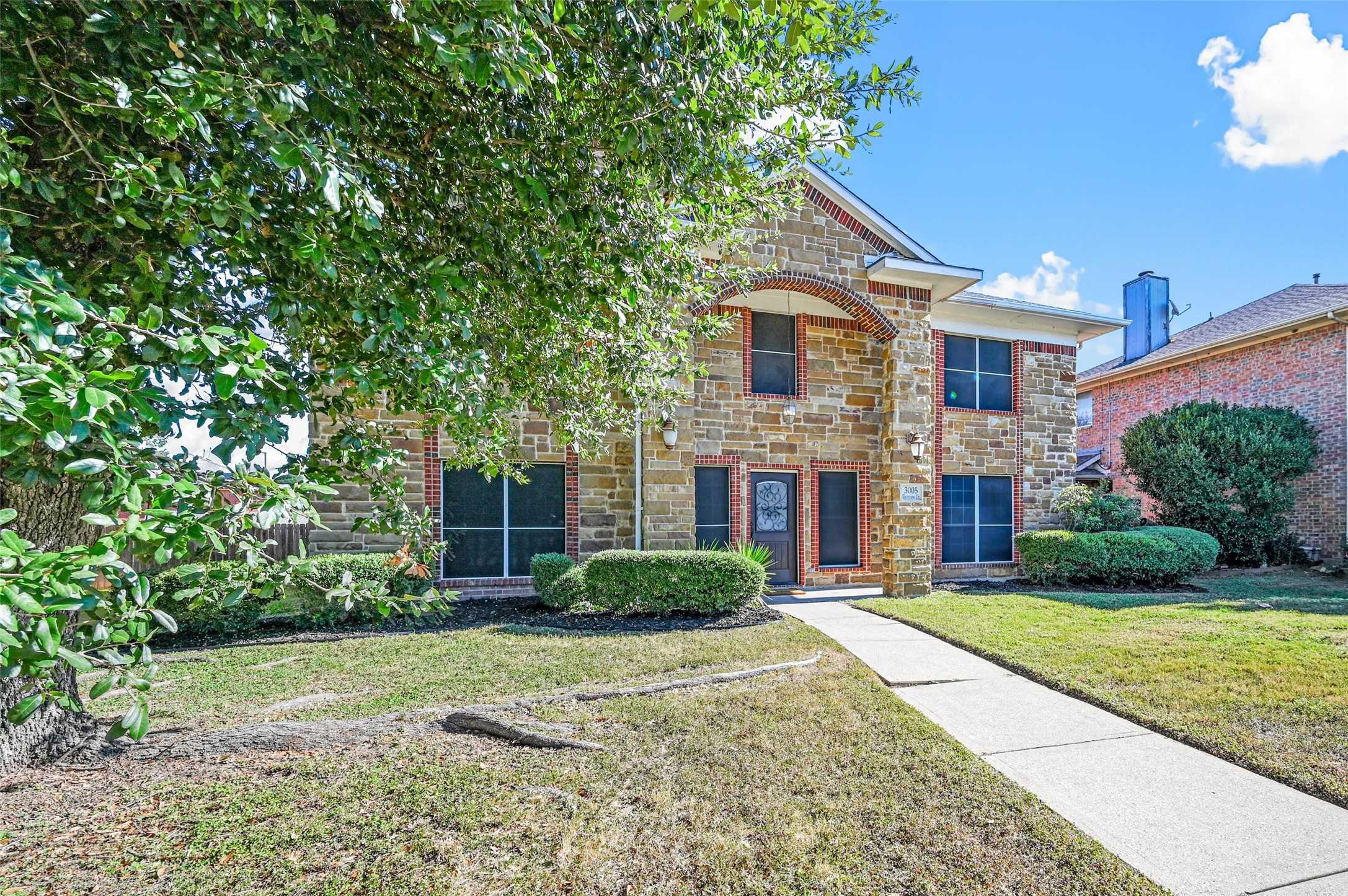 photo 3: 3005 Riverview Drive, Mesquite TX 75181