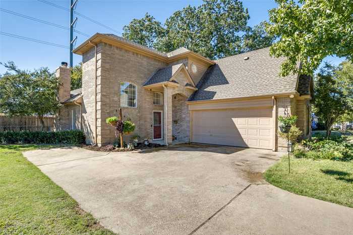 photo 2: 1220 W Avenue A, Garland TX 75040