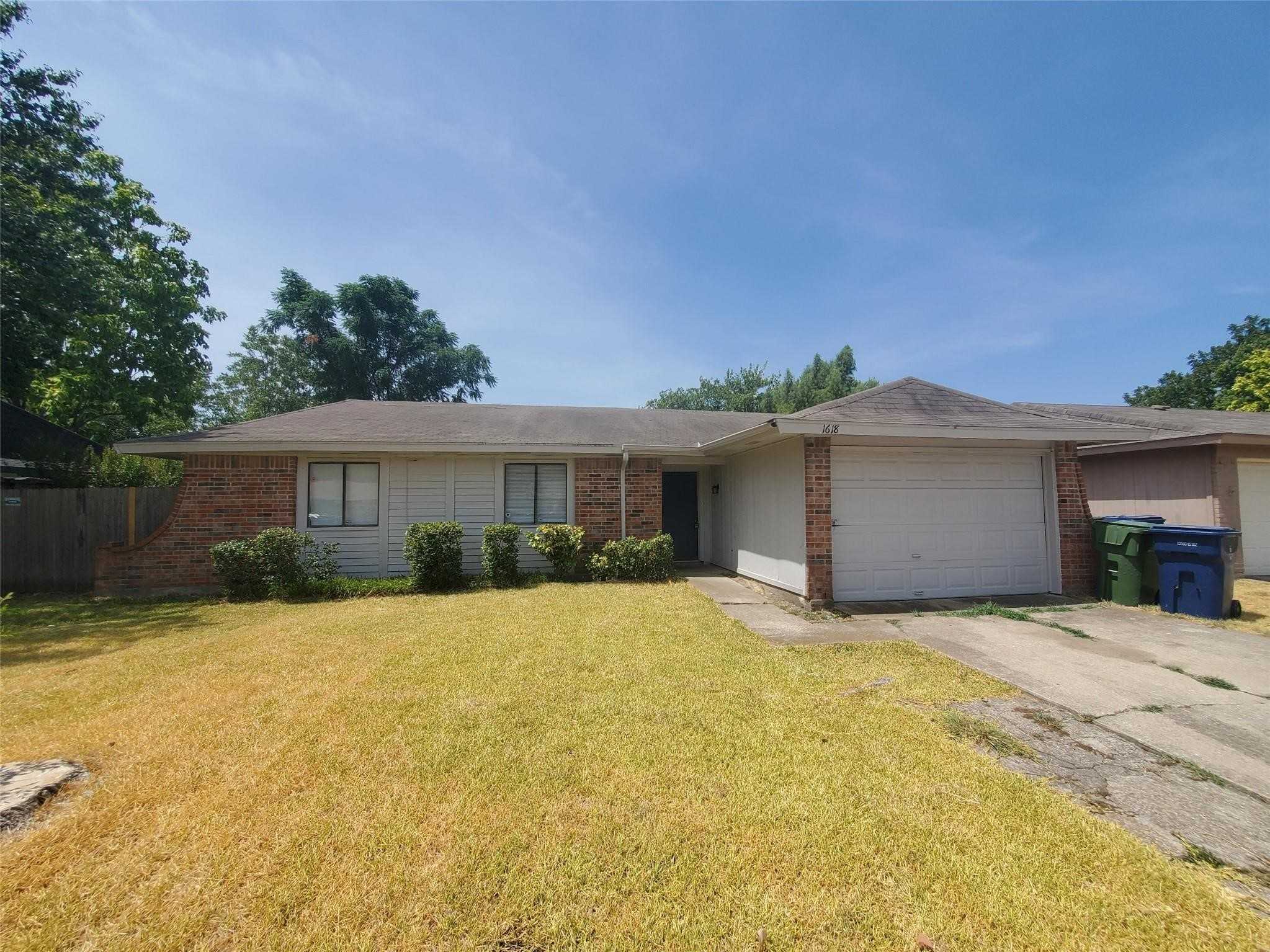 photo 1: 1618 Meridian Way, Garland TX 75040