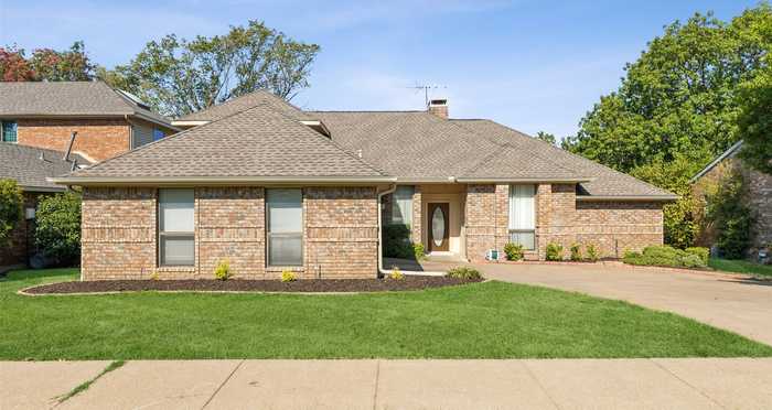 photo 1: 409 Glen Canyon Drive, Garland TX 75040