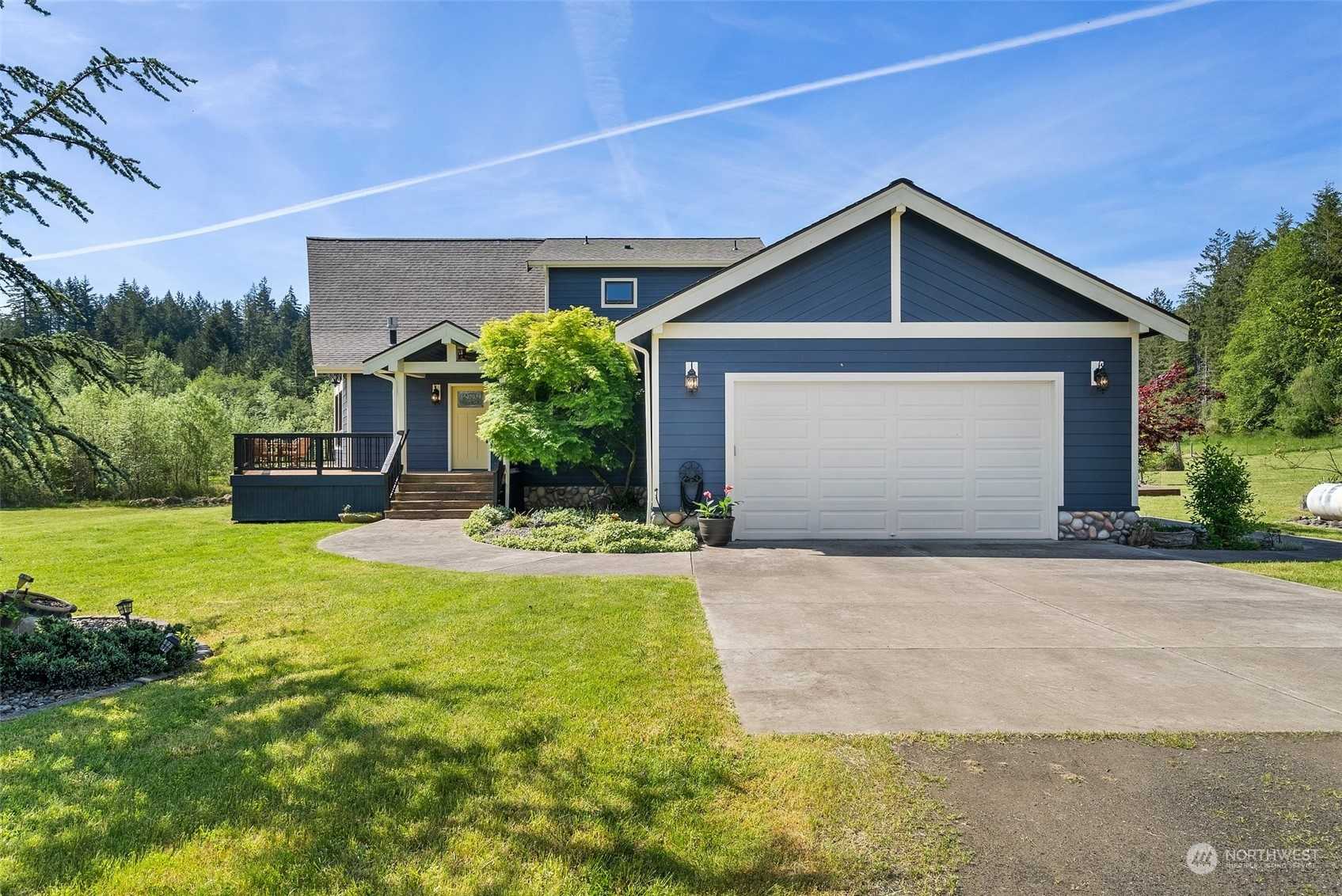 photo 3: 1423 E Benson Loop Rd, Shelton WA 98584