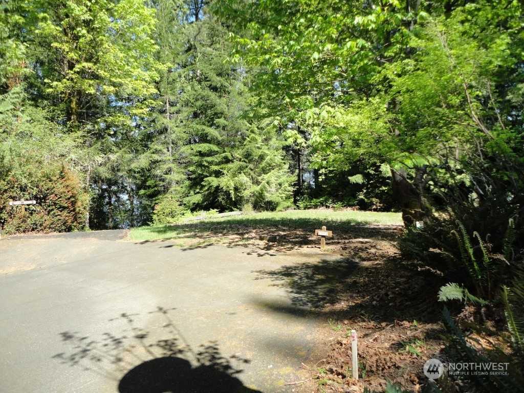 photo 2: 758 Promontory Road, Shelton WA 98584