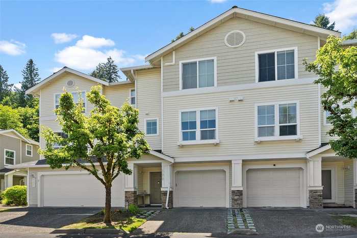 photo 1: 21919 39th Place S, Kent WA 98032