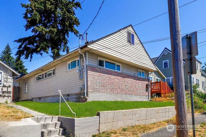 photo 2: 2108 7th Street, Bremerton WA 98312