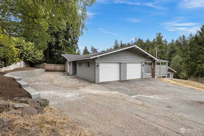 photo 2: 4560 NW Dorado Court, Bremerton WA 98312