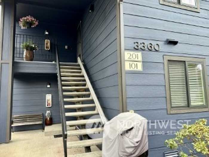 photo 2: 3360 Narrows View Lane NE Unit 201, Bremerton WA 98310