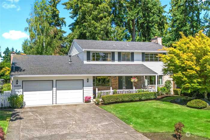 photo 1: 26609 Highland Avenue, Kent WA 98032