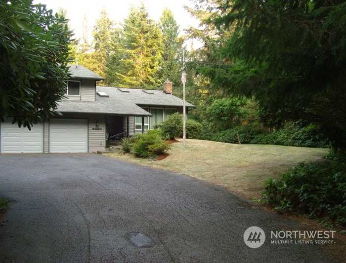 photo 2: 9020 Cantershire Avenue NE, Bremerton WA 98311