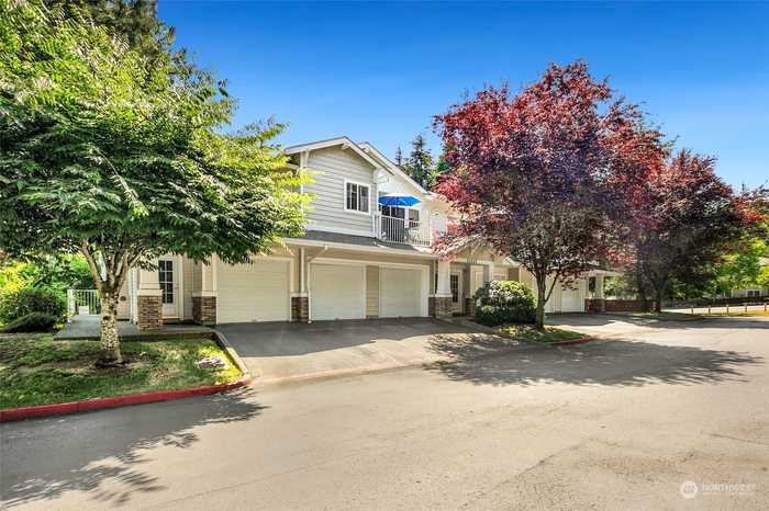 photo 1: 22122 41st Avenue S Unit 301, Kent WA 98032