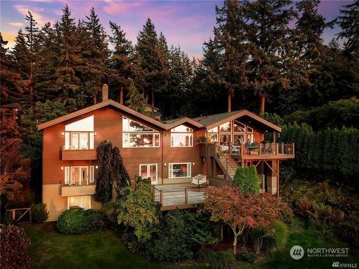 photo 1: 632 Fieldston Road, Bellingham WA 98225