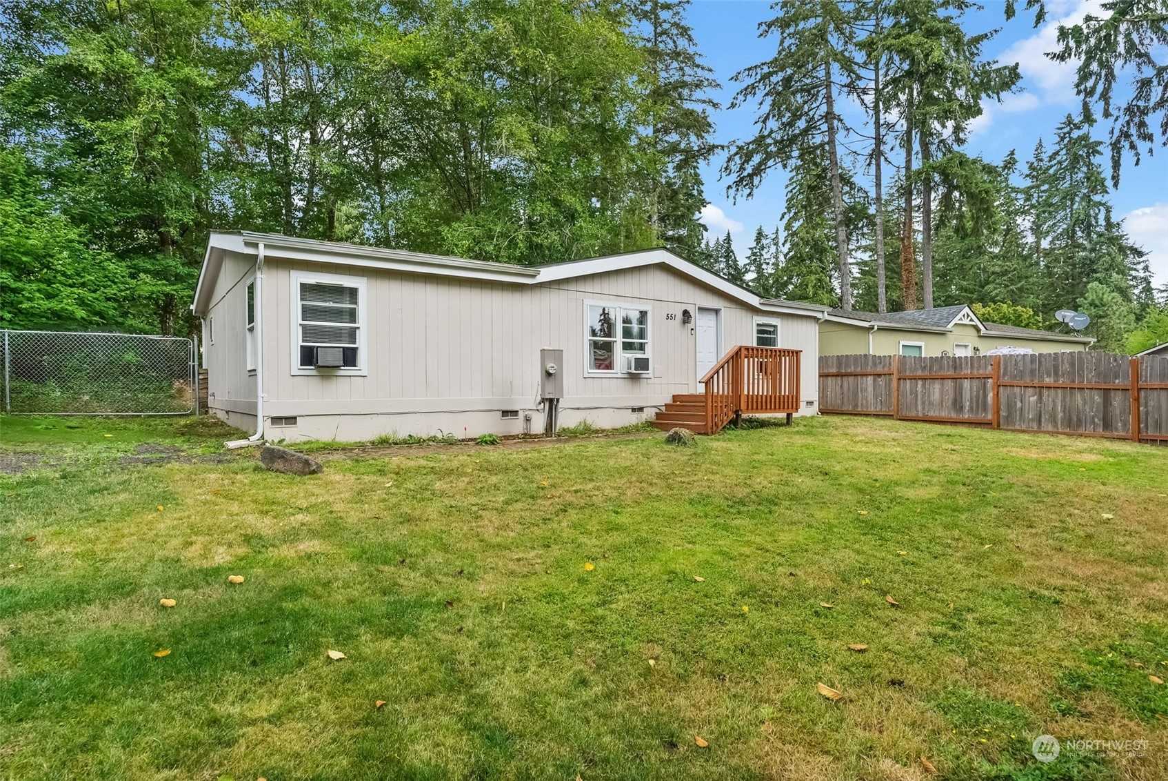 photo 2: 551 E Lakeshore Drive W, Shelton WA 98584