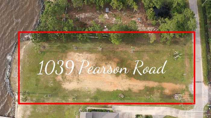 photo 1: 1039 Pearson Rd, Milton FL 32583