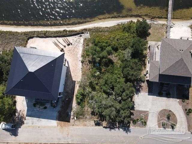 photo 1: 16159 Tarpon Dr, Pensacola FL 32507