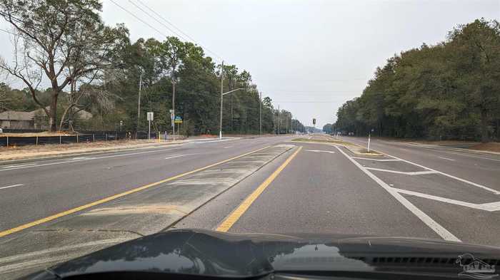 photo 2: Dogwood Dr, Milton FL 32570