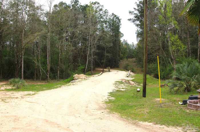 photo 33: 6071 Hwy 4, Century FL 32535