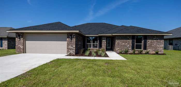 photo 1: 6512 Benelli Dr, Milton FL 32570