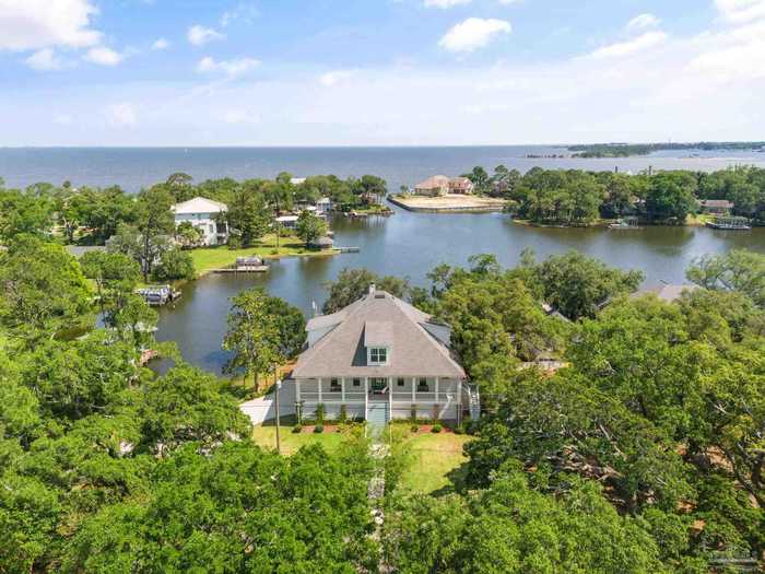 photo 1: 74 Star Lake Dr, Pensacola FL 32507