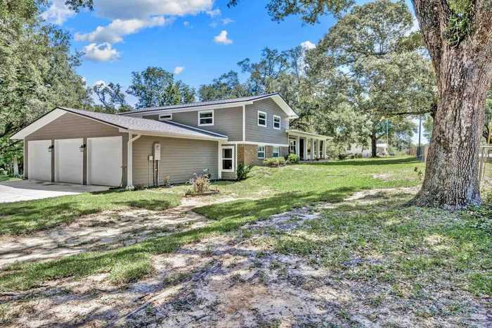 photo 2: 428 Orby St, Pensacola FL 32534