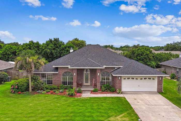 photo 1: 1538 Woodlawn Way, Gulf Breeze FL 32563