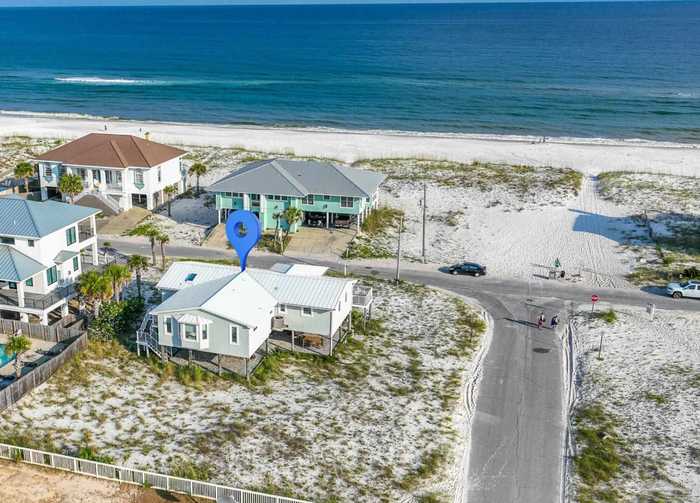 photo 1: 901 Ariola Dr, Pensacola Beach FL 32561