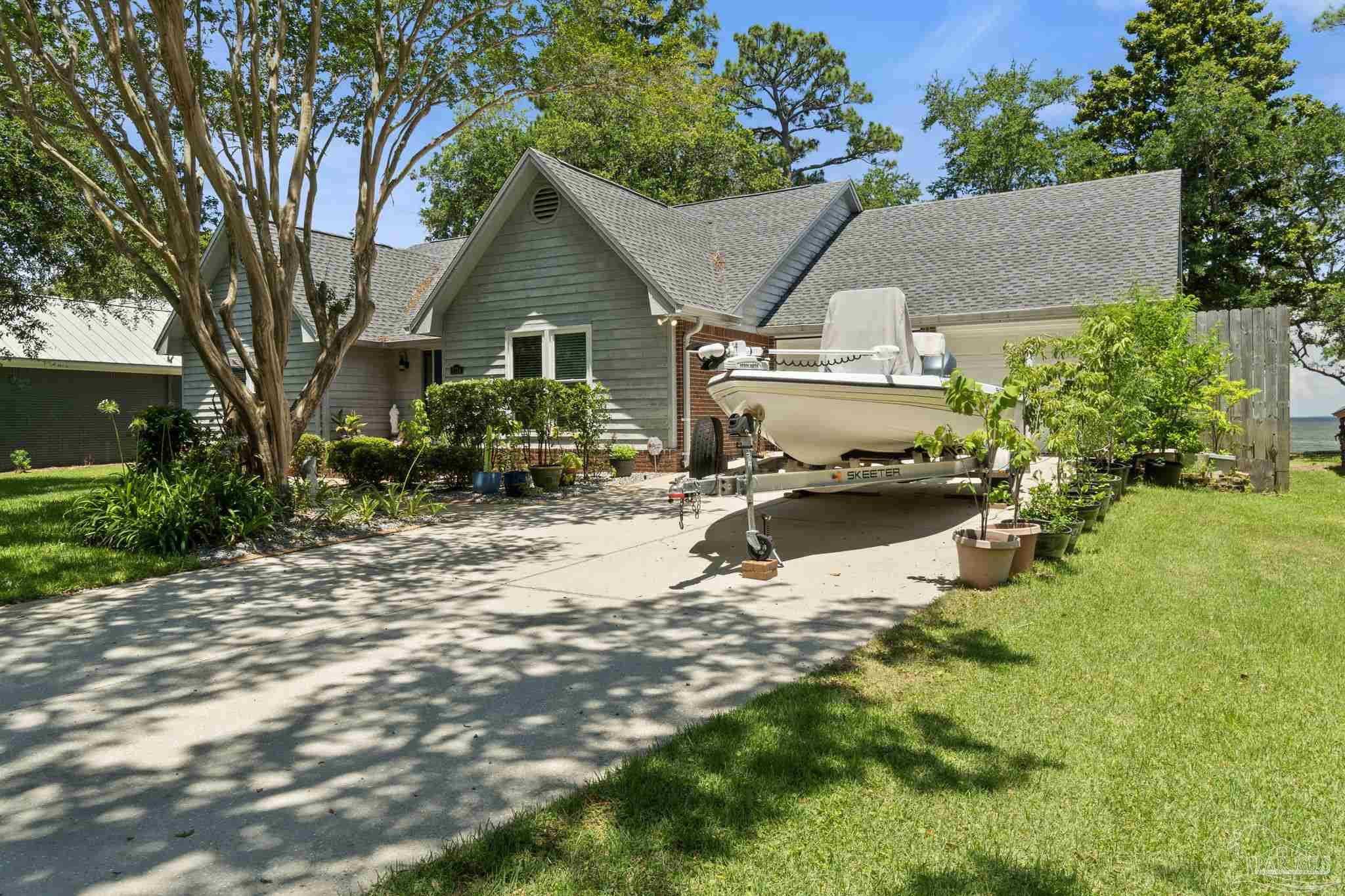 photo 3: 2734 Sunrunner Ln, Gulf Breeze FL 32563