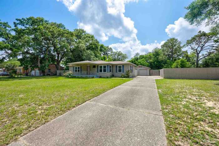 photo 2: 4311 N 8th Ave, Pensacola FL 32503