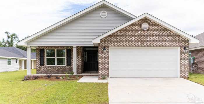 photo 1: 923 Pine Top Ln, Cantonment FL 32533