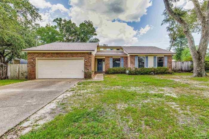 photo 1: 314 Palomino Cir, Pensacola FL 32506