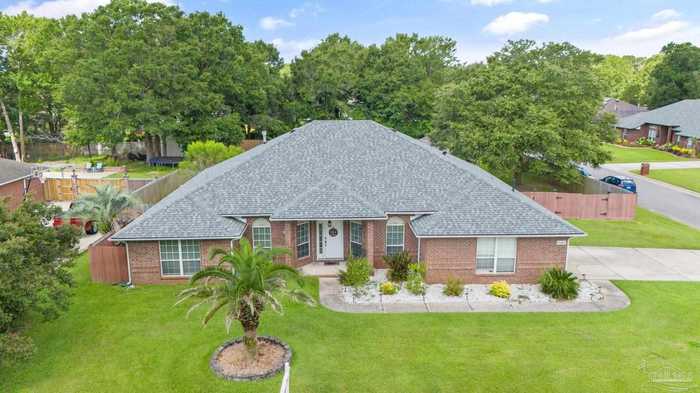 photo 2: 5267 Gardenbrook Blvd, Milton FL 32570