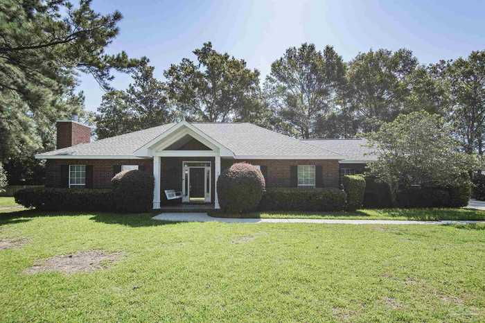 photo 2: 3312 Berkshire Dr, Pace FL 32571