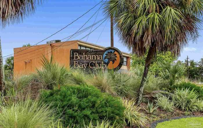 photo 1: 201 Pensacola Beach Rd, Gulf Breeze FL 32561