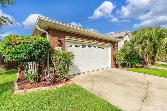 photo 1: 2444 Bowling Green Way, Cantonment FL 32533