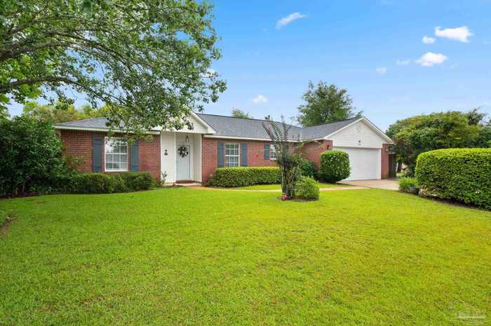 photo 1: 748 Marlinspike Dr, Pensacola FL 32507